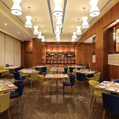 Lemon Tree Hotel Sohna Road Gurgaon Eksteriør billede