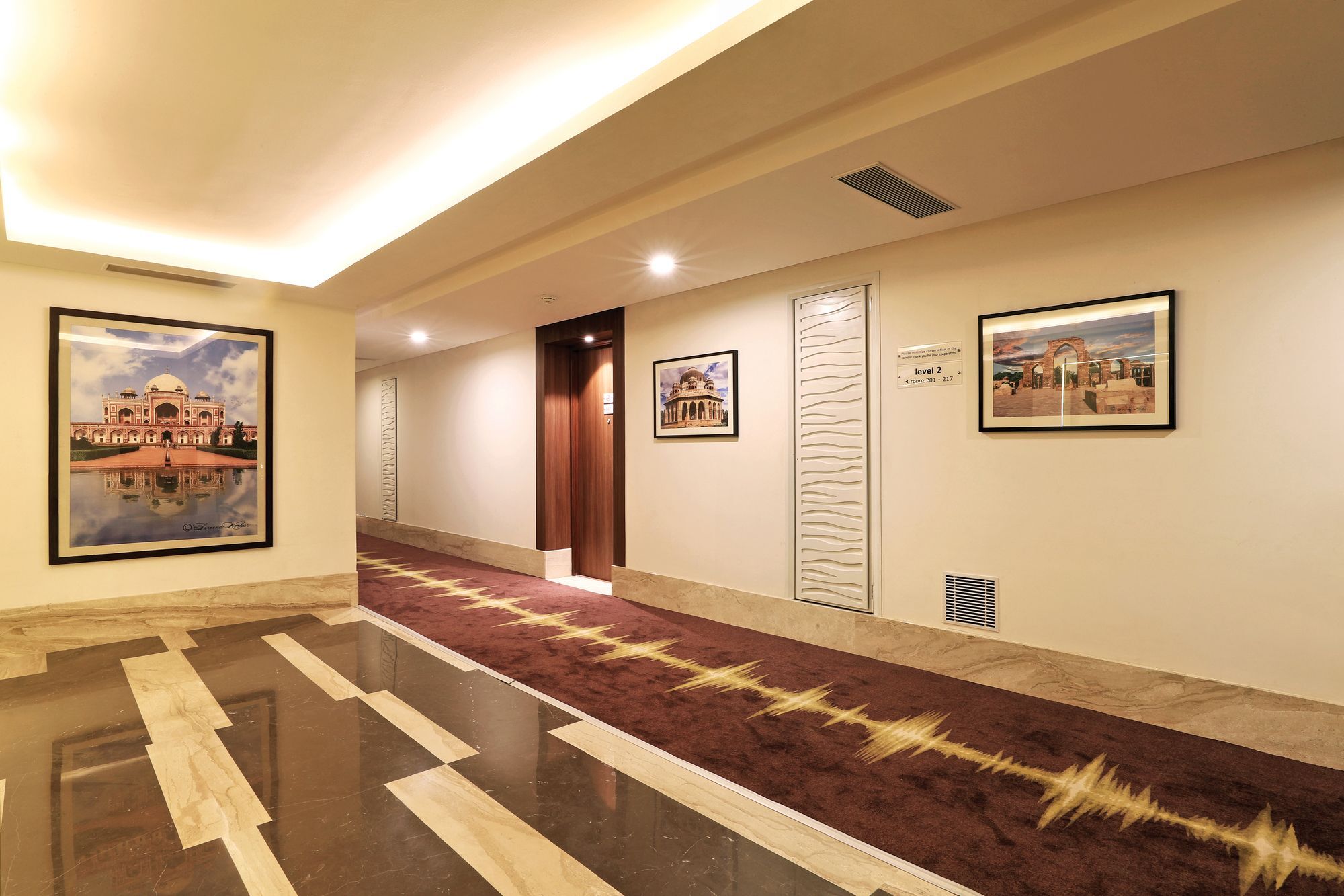 Lemon Tree Hotel Sohna Road Gurgaon Eksteriør billede