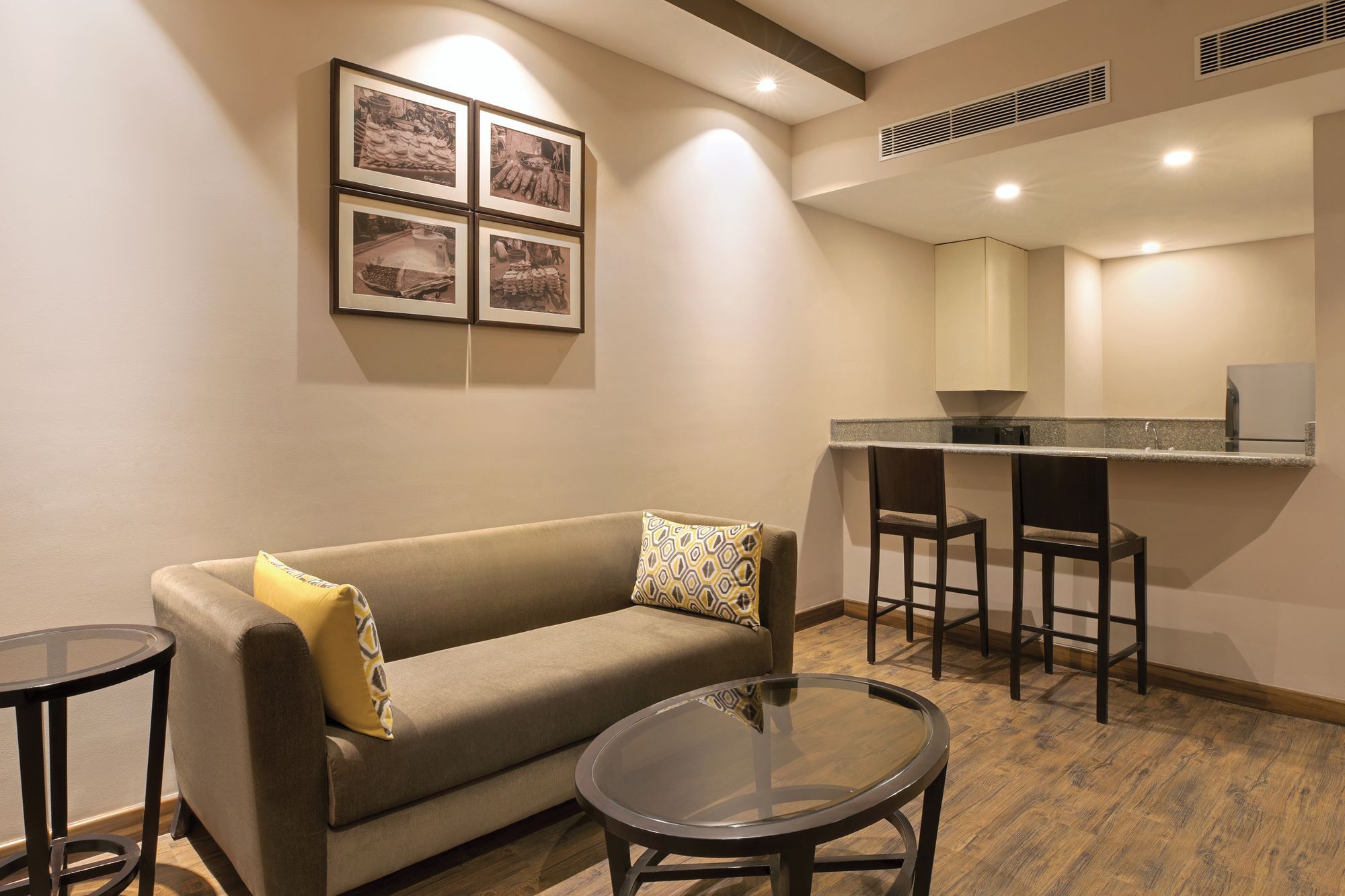 Lemon Tree Hotel Sohna Road Gurgaon Eksteriør billede