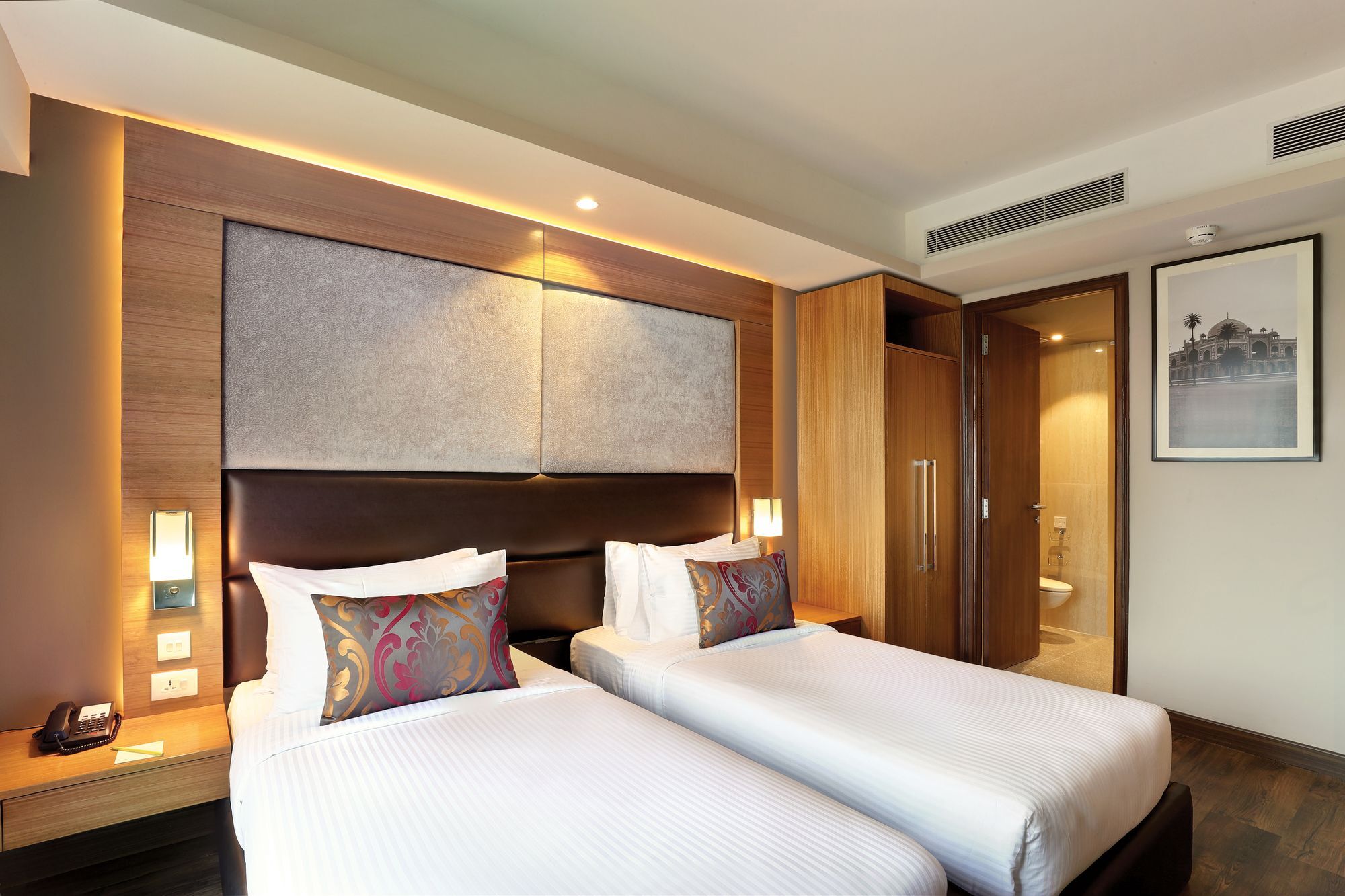 Lemon Tree Hotel Sohna Road Gurgaon Eksteriør billede